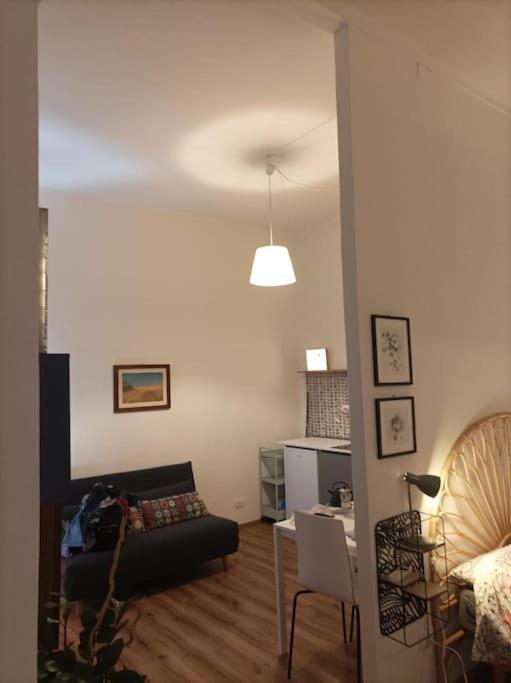 Pane E Tulipani, Cozy Apartment Near City Center Турин Экстерьер фото